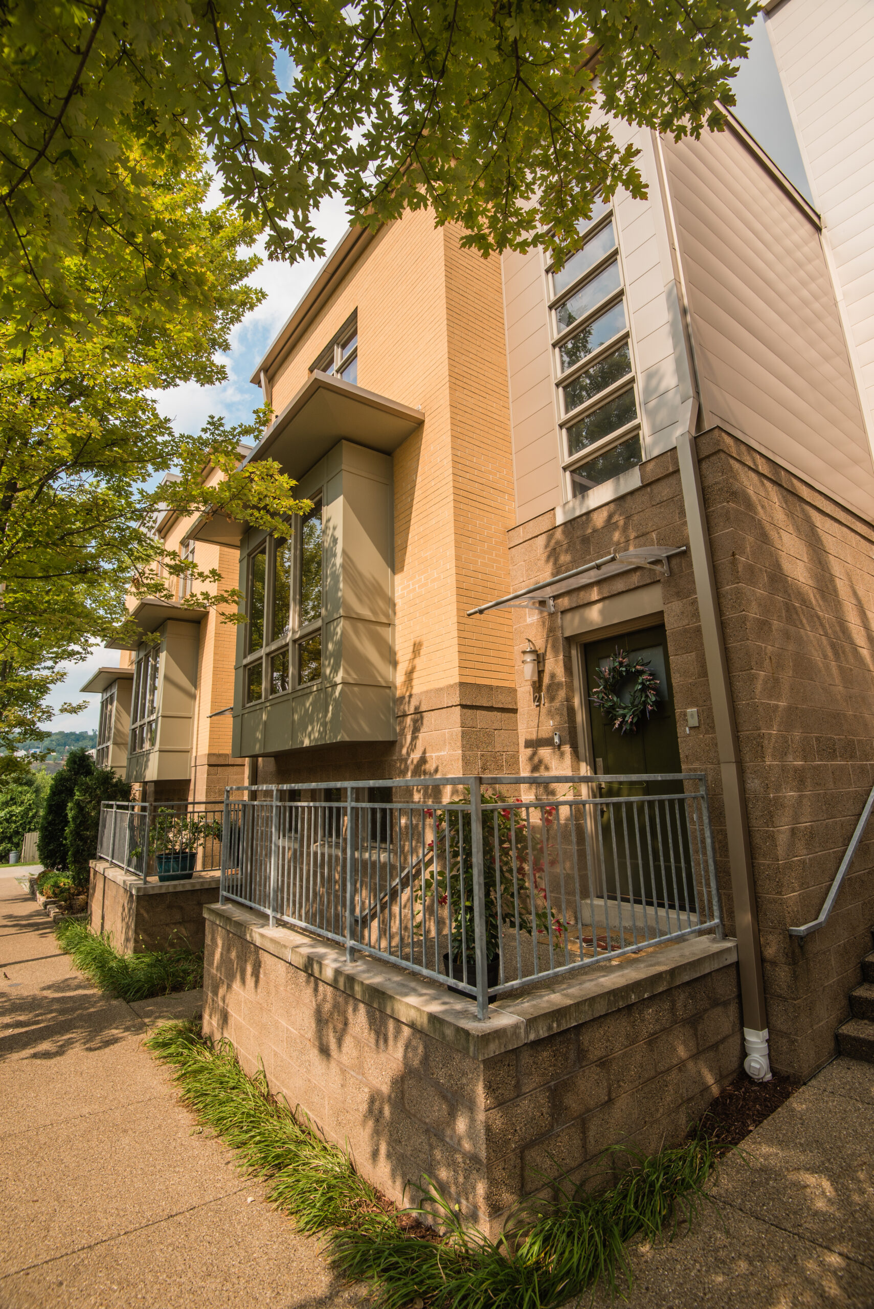 Riverside Mews Exterior